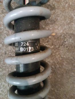 BMW R1150GS / R850GS / R1150R - Stoßdämpfer vorn SHOWA B0173