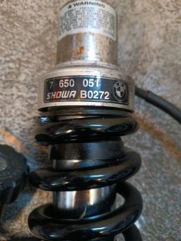 BMW-R1150RT-ABS-Stoßdämpfer-hinten-B0272-2