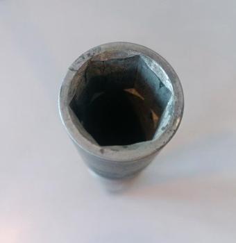 BMW-F800ST-E8ST-ABS-Achse-Steckachse-vorn-2