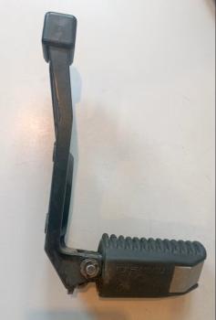 BMW-R1100GS-Fußraste-Kofferhalter-hinten-re.-2314764-3