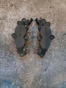 BMW-R1100S-R2S-295-Bremssattel-vorn-rechts-und-links-2