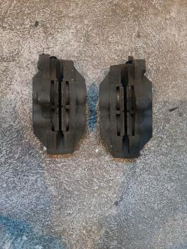 BMW-R1100S-R2S-295-Bremssattel-vorn-rechts-und-links-3