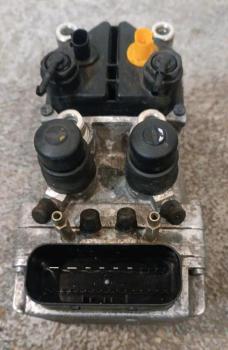 BMW-R1150RT-(R22)-ABS-Druckmodulator-FTE-S2AB90036-1