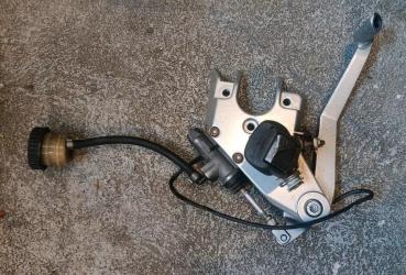 BMW-R850R-R1100R-R1100-Fußrasten-Anlage-rechts-komplett