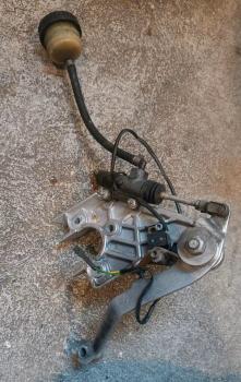 BMW-R850R-R1100R-R1100-Fußrasten-Anlage-rechts-komplett-2