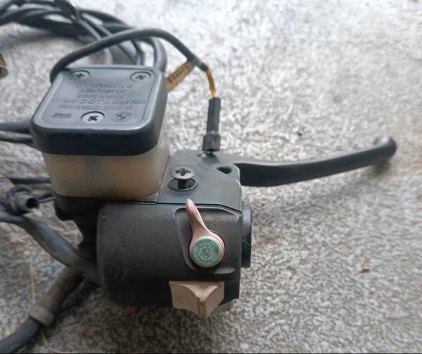 BMW K100 - Bremspumpe inkl. Lenkerschalter