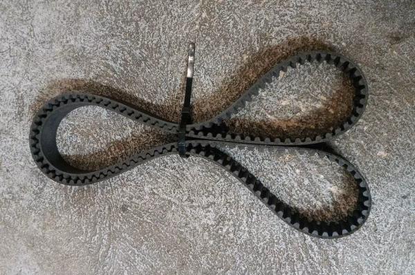 BMW-F800ST-ABS-Antriebsriemen-Riemen-1