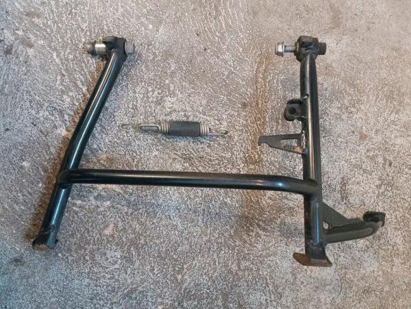 BMW-F800ST-ABS-Hauptständer-komplett-1