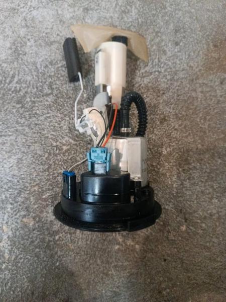 BMW-F800ST-E8ST-ABS-Benzinpumpe-Kraftstoffpumpe-Tankgeber-2
