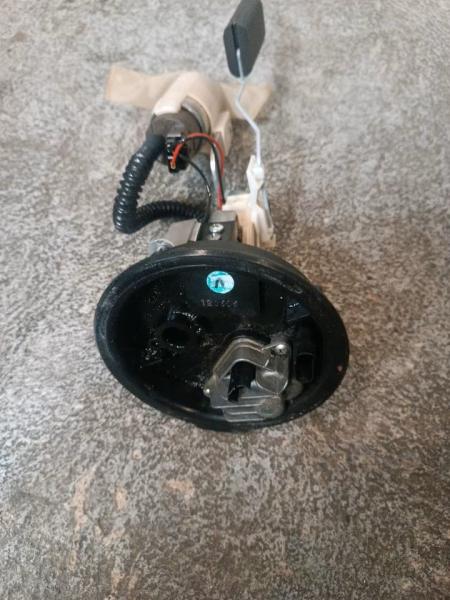 BMW-F800ST-E8ST-ABS-Benzinpumpe-Kraftstoffpumpe-Tankgeber-3