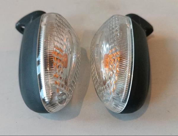 BMW-F800ST-E8ST-ABS-Blinker-vorn-rechts-+-links-weiß-3