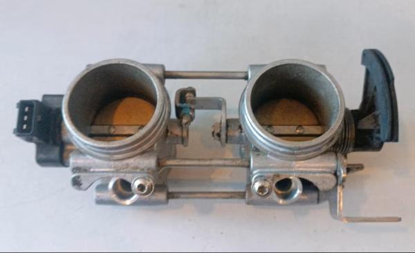 BMW-F800ST-E8ST-ABS-Drosselklappen-2