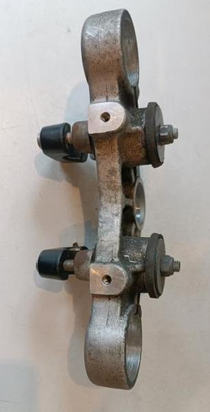 BMW-K100-RS-RT-Gabelbrücke-oben-2