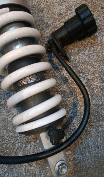 BMW-K1200RS-589-ABS-Stoßdämpfer-Federbein-Showa-B0182-3