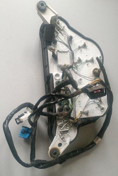 BMW-K1200RS-589-Tacho-Cockpit-Armaturen-2