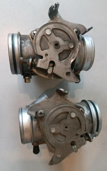 BMW-R1100S-R2S-259-Drosselklappen-rechts-links-2