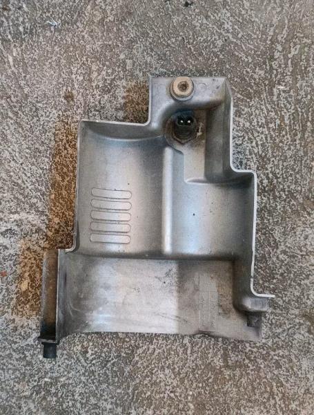 BMW-R1150GS-Adventure-Anlasser-Verkleidung-Abdeckung-2