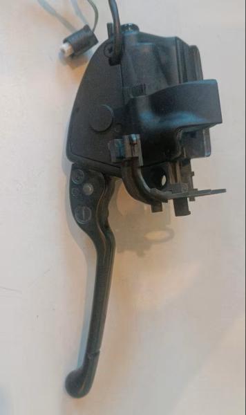 BMW-R1150RT-R22-ABS-Bremspumpe-vorn-2