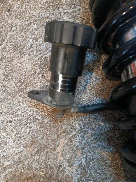 BMW-R1150RT-ABS-Stoßdämpfer-hinten-B0272-3