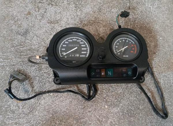 BMW-R1150RT-ABS -Tacho-1
